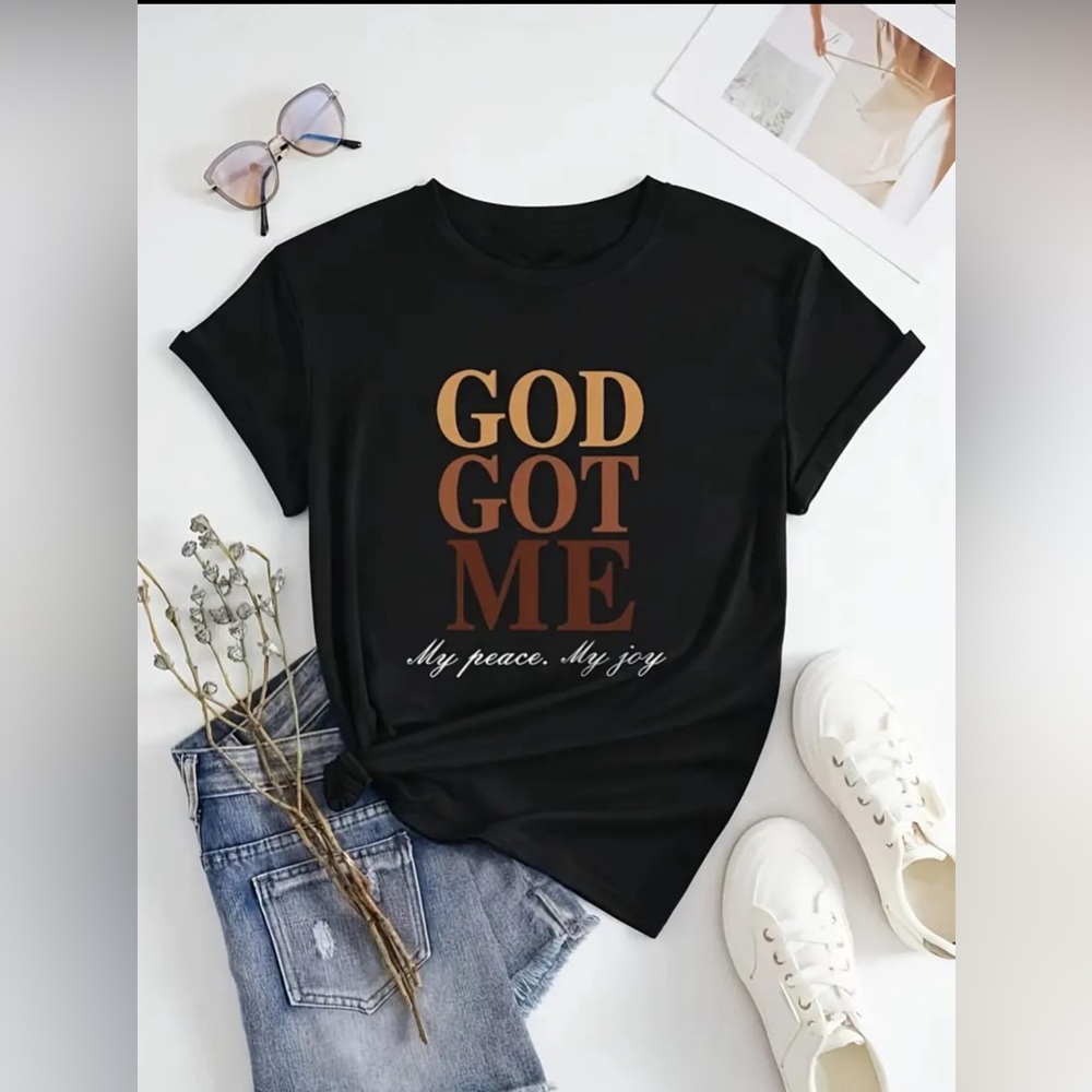 NIP Vibrant Letter Print Crew Neck T-Shirt - Soft, Breathable - Picture 3 of 5